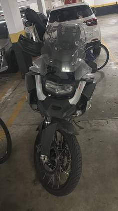 BMW F 900 GS ADVENTURE BMW F 900 GS ADVENTURE